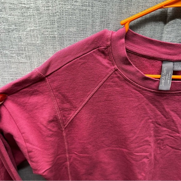 Sweaty Betty After Class Pink Crop Sweatshirt Thumbholes Unique Stiching US 8-10 - Picture 8 of 11